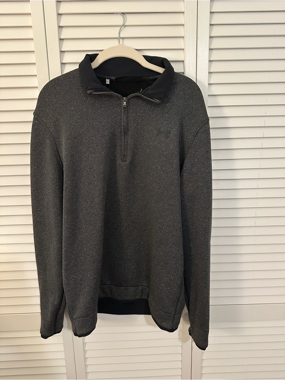 Under Armour Men's Charcoal Quarter-Zip Pullover